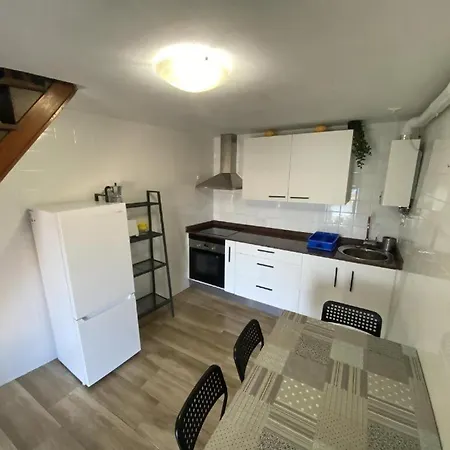 Дом отдыха La Casina De La Fragua